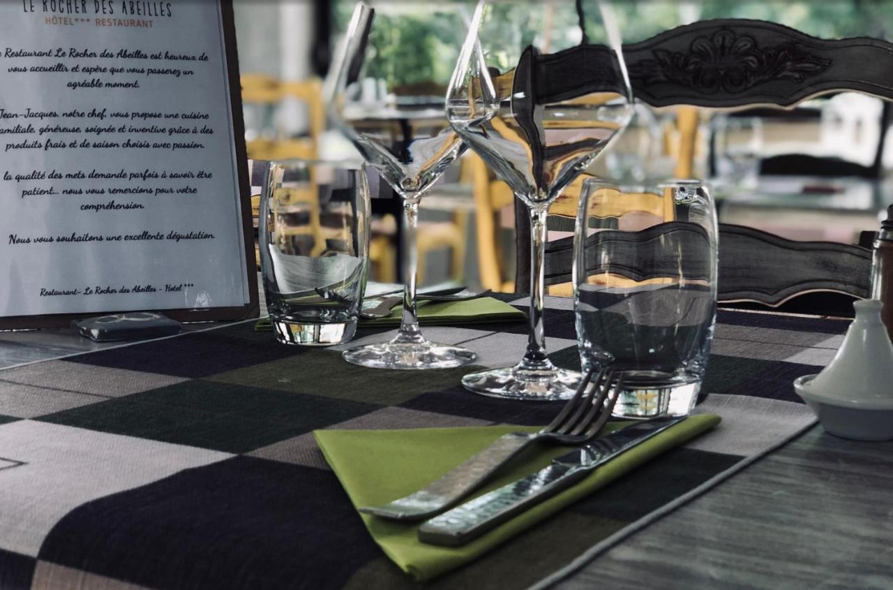 Hotel Lou Caleu Restaurant Le Rocher Des Abeilles Saint-Martin-de-Castillon Buitenkant foto
