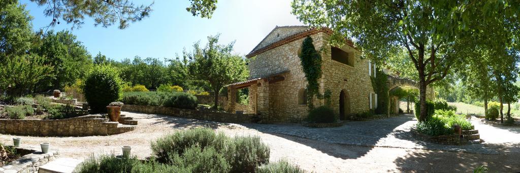 Hotel Lou Caleu Restaurant Le Rocher Des Abeilles Saint-Martin-de-Castillon Buitenkant foto
